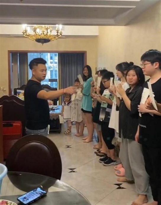 视频|16个外甥来过寒假 “宇宙舅舅”准备3头猪 每天开销RM1100