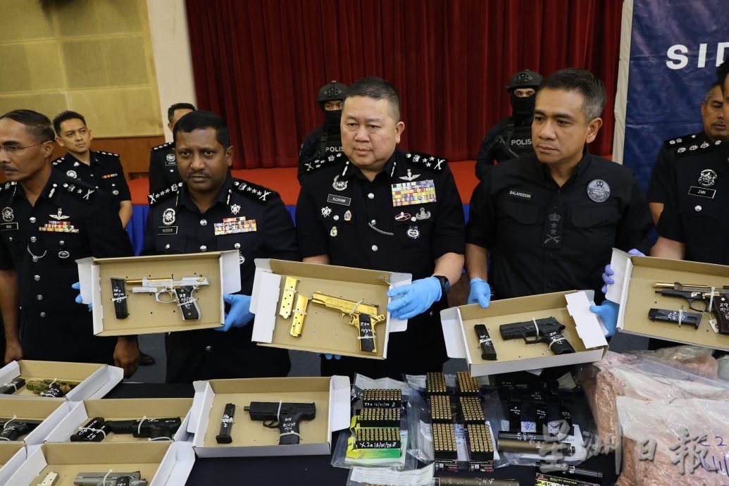 警方捣毁亿元炼毒厂 12嫌犯落网 