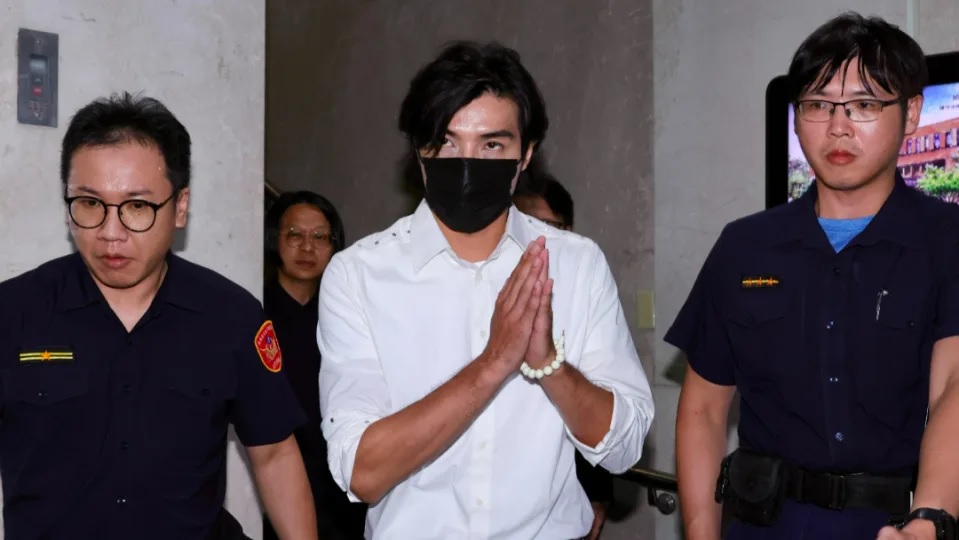 贺军翔被指控涉嫌性侵 原告竟是黑帮大哥女儿