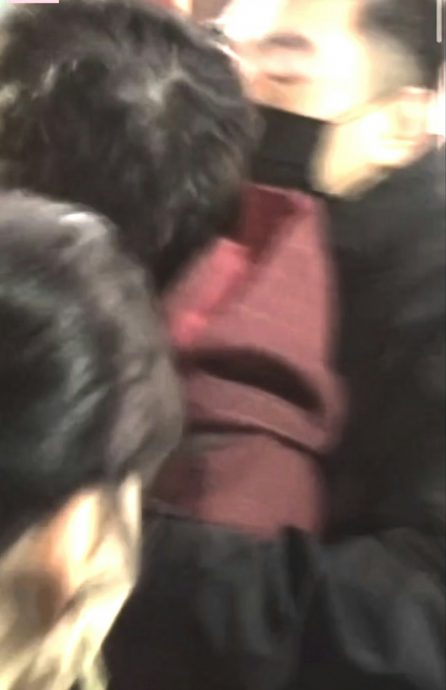 赵雅芝保镳暴力对待粉丝 李司棋斥行为过火