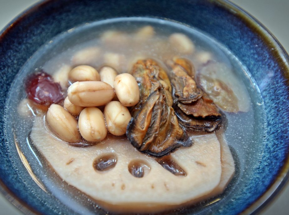 辛伟廉、王淑君和蔡咏琪：团圆饭二三事 