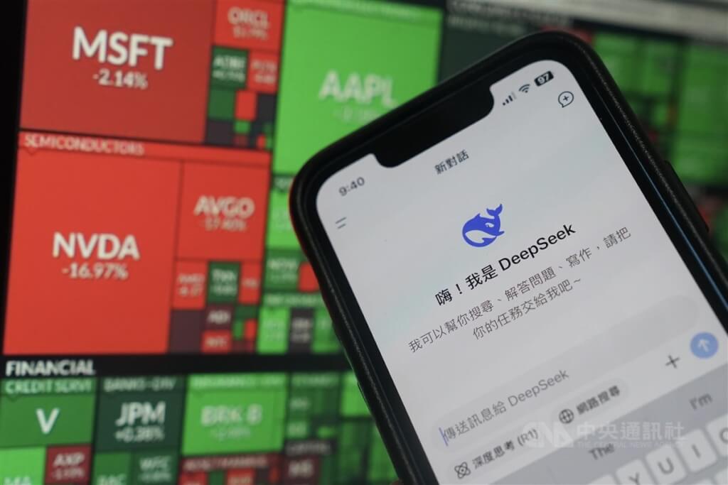 阿里巴巴发布升级版AI模型 挑战ChatGPT与Deepseek