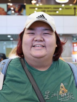 隆机场二维码移民通关系统启用,民众赞快速便捷也省时