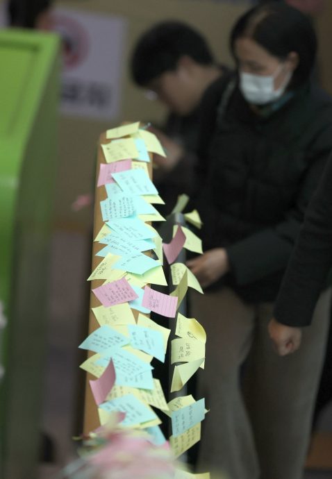 韩客机坠毁/我终于懂事但你看不到了 少年纸条让网友泪崩