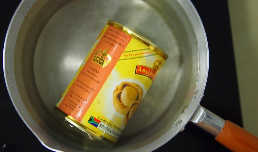 鲍鱼“白菜价”怎样煮?大厨教你“连罐带鲍”煮