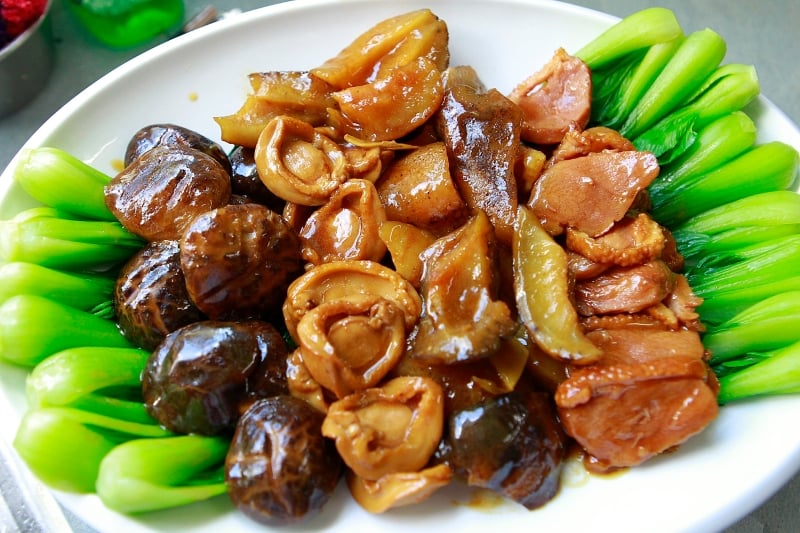 鲍鱼“白菜价”怎样煮?大厨教你“连罐带鲍”煮