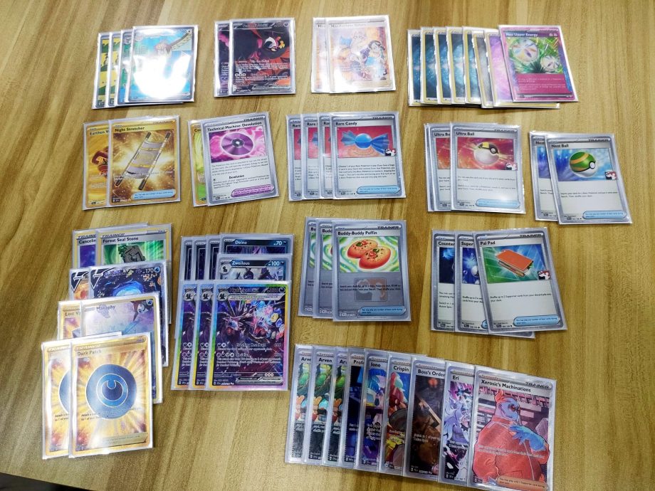 (23/1见报)乐活/宝可梦卡牌游戏 玩家齐聚对战寻乐