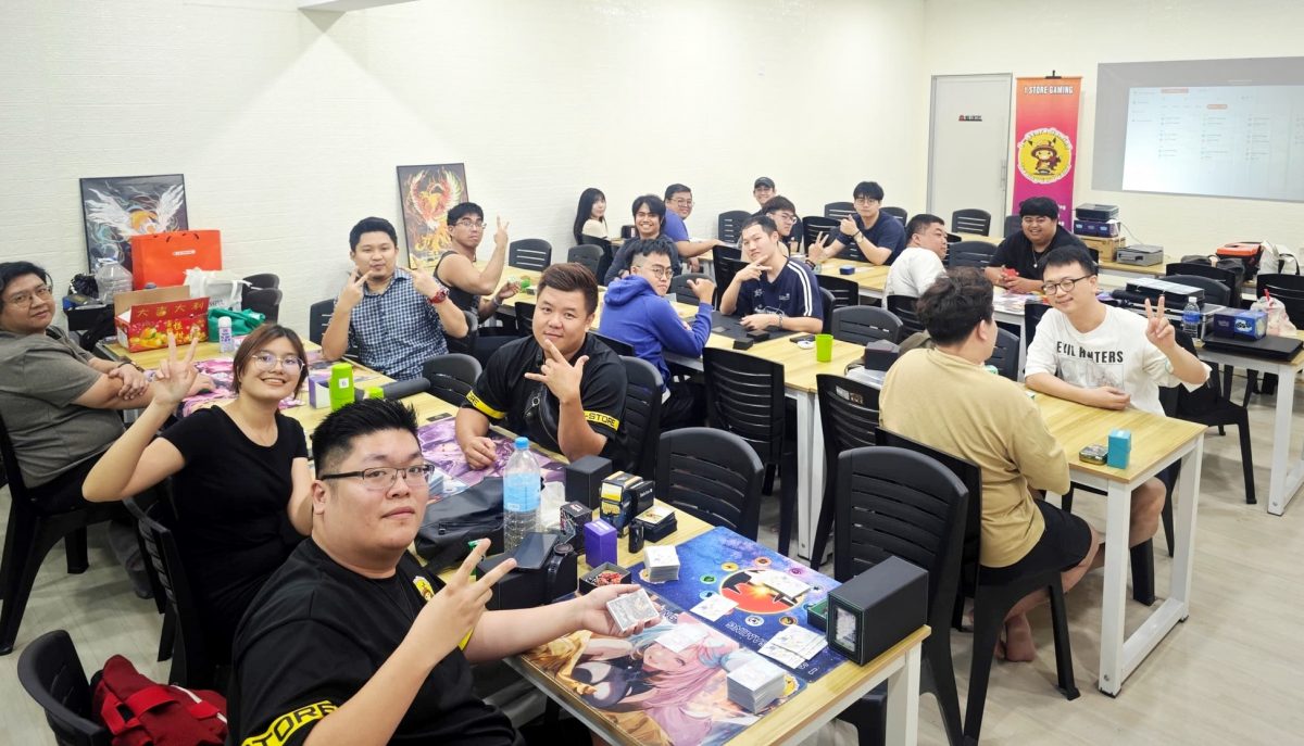 (23/1见报)乐活/宝可梦卡牌游戏 玩家齐聚对战寻乐