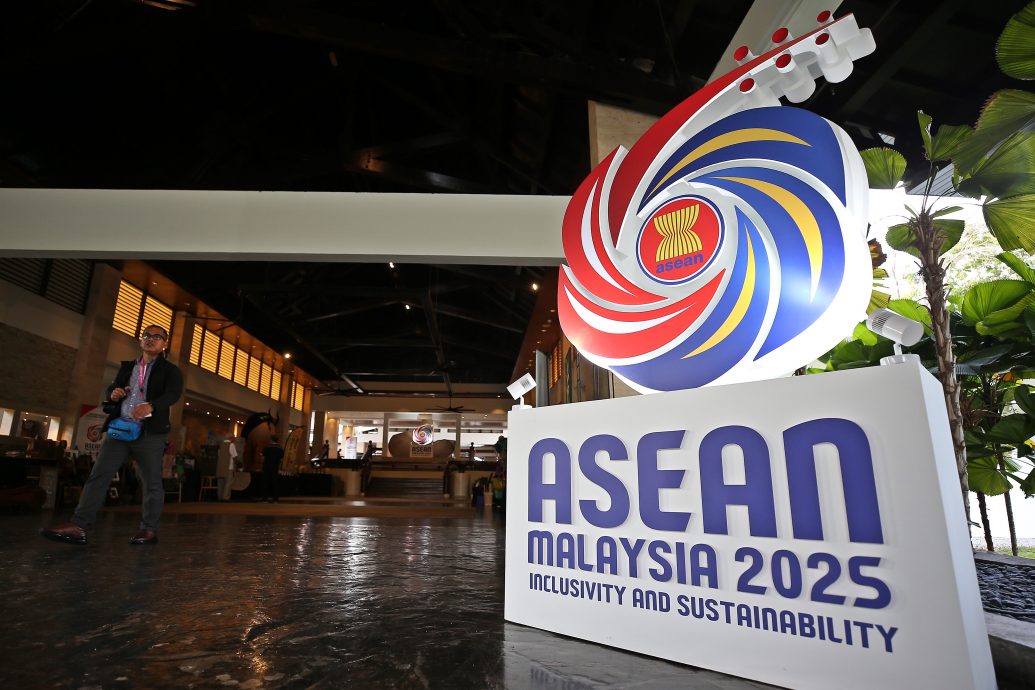 (全国版)东盟外长非正式会议明日召开 东盟高级官员会议今日举行