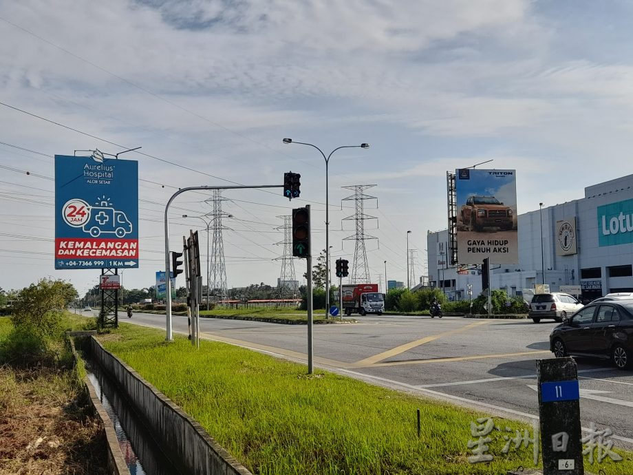 (全国)仅鼓励巨型广告板而已,吉州行政议员:“招牌无爪夷文,没问题!”