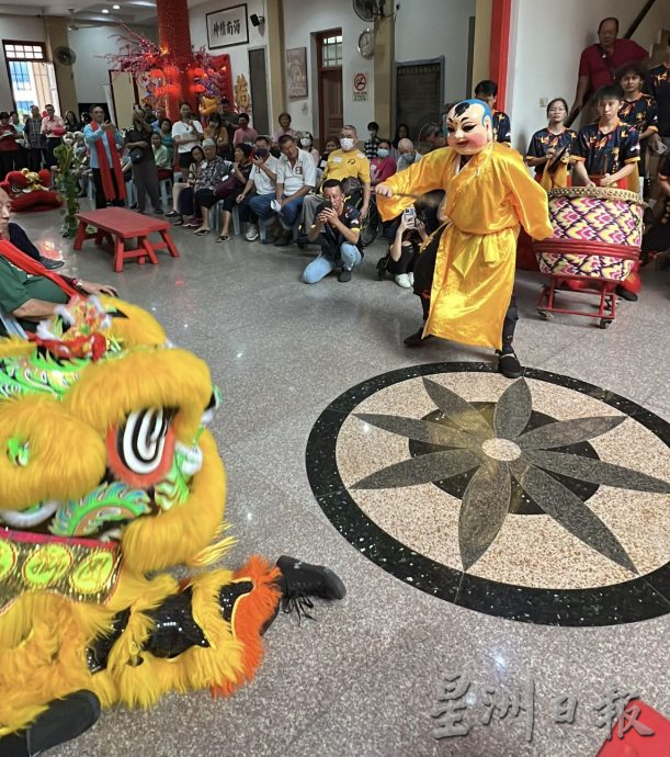 【带你去找爱】:海南会馆瑞狮团之爱