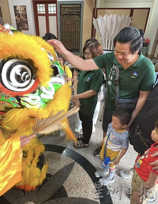 【带你去找爱】:海南会馆瑞狮团之爱