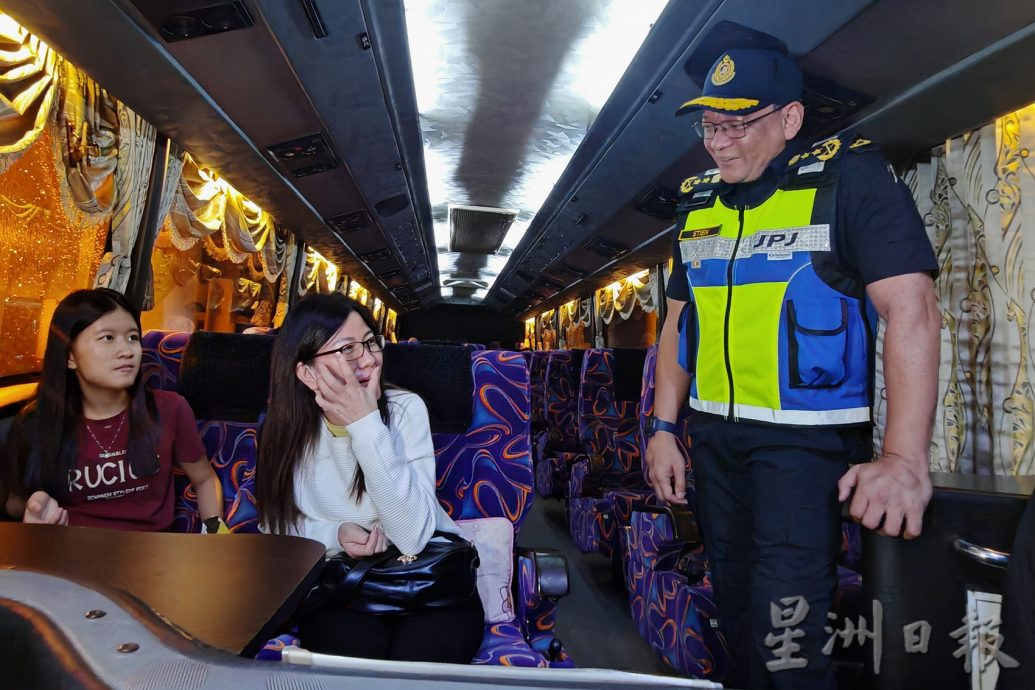 (大北马)泰国载客车欠了12年共1万7700令吉传票。