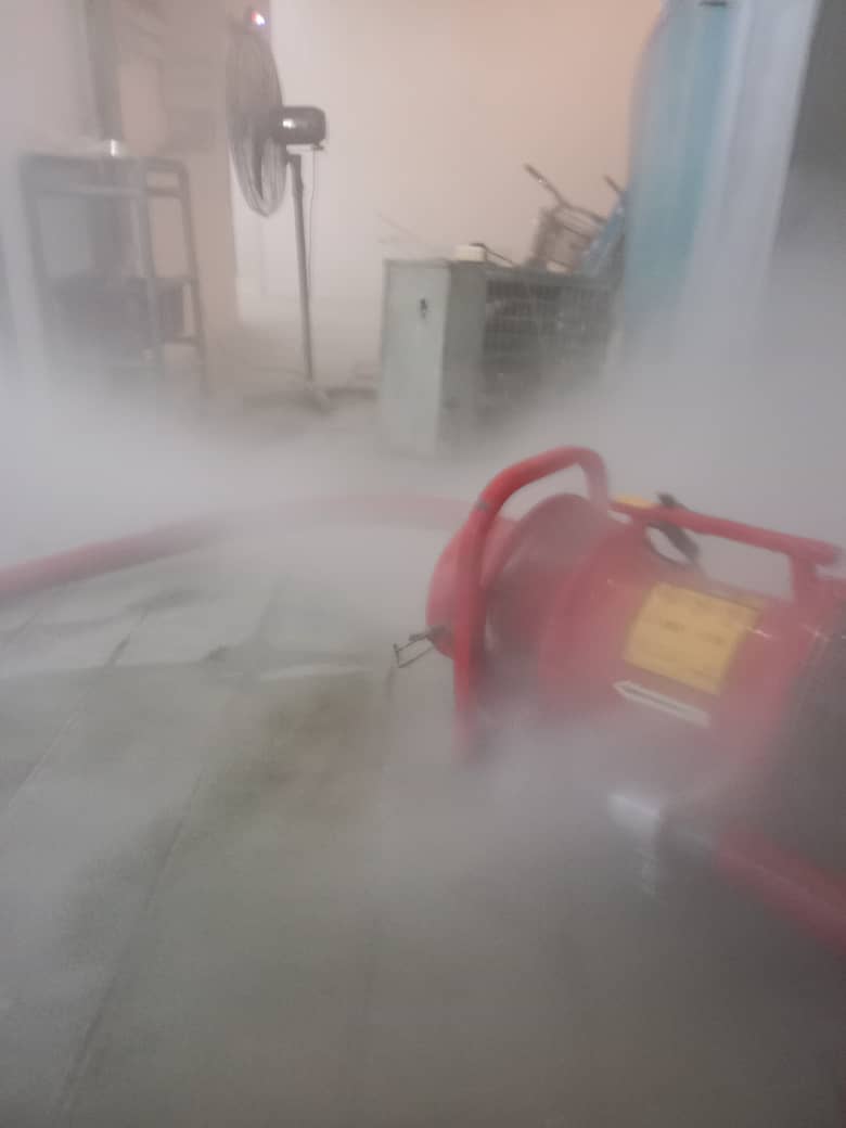 (大北马)鱼类加工厂的冷藏柜在大年初一遭祝融光顾导致华裔业者损失惨重