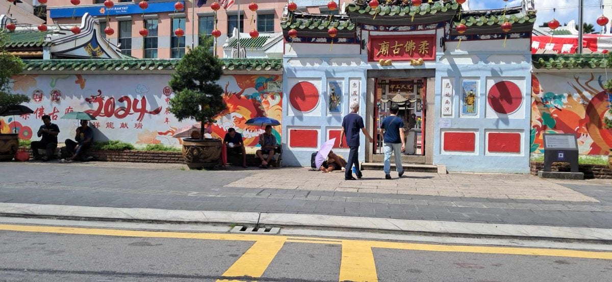 (已签发)柔:新旧对照:陈玩全老师细谈柔佛古庙过去之种种
