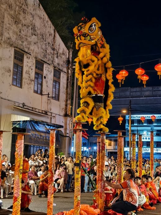 (已签发)柔:民众期盼ETS驶入柔佛 陆兆福:今年内落实