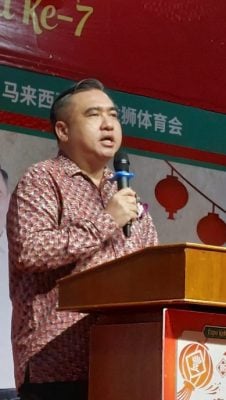 (已签发)柔:民众期盼ETS驶入柔佛 陆兆福:今年内落实