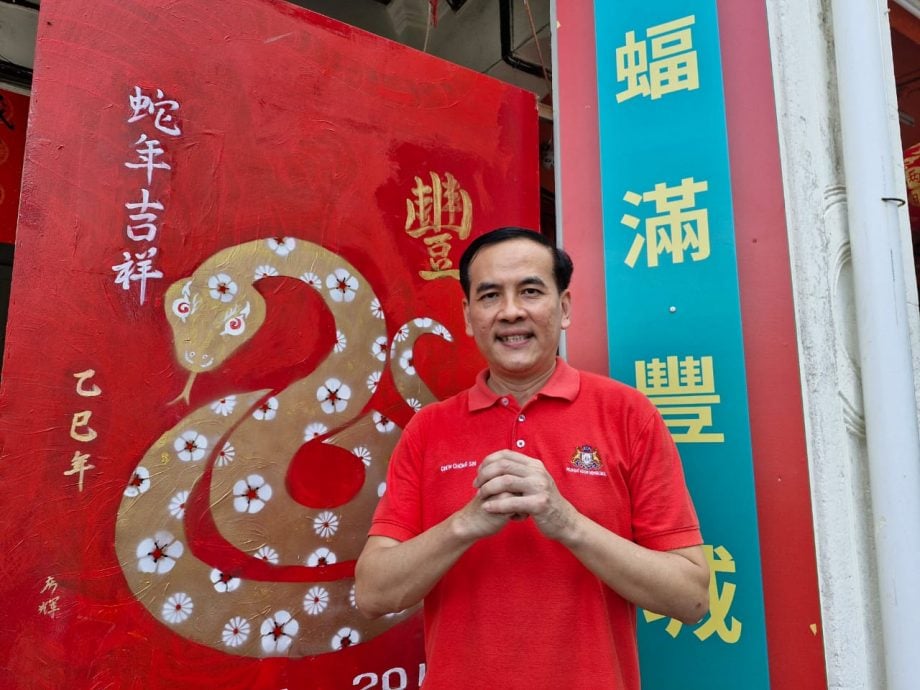 周忠信拨7236令吉 供8华小订阅带动阅报风气