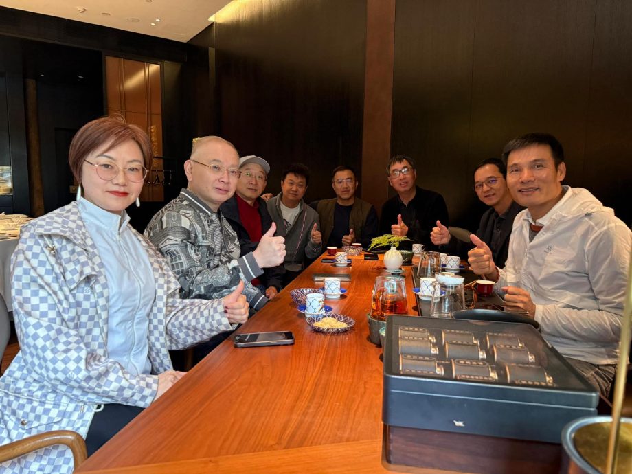 (有图)魏家祥与长江商学院校友在广州举行午餐交流