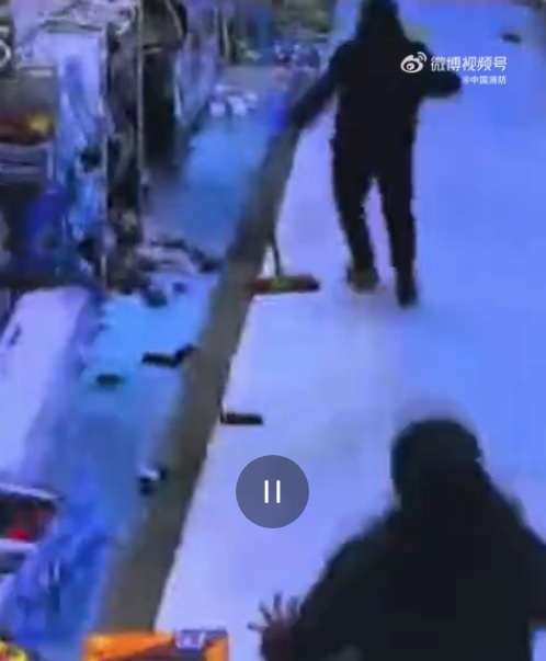 (重签)西藏6.8级浅层地震 已有9人遇难 房屋倒塌