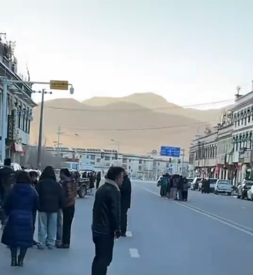 (重签)西藏6.8级浅层地震 已有9人遇难 房屋倒塌
