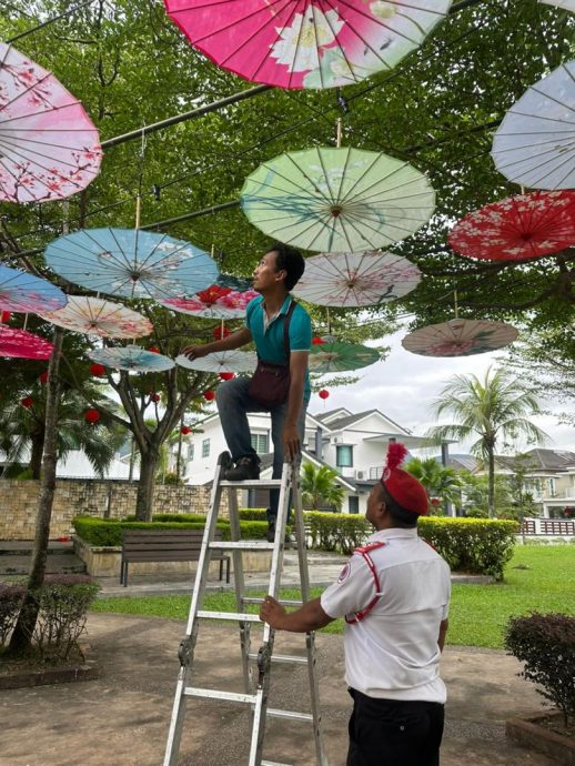 2/2见报/我们∕文二∕五大佳节各族构思布置 住宅公园美轮美奂吸引打卡