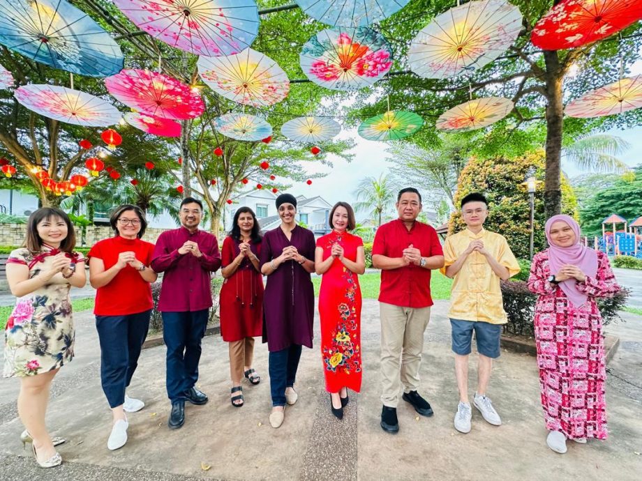 2/2见报/我们∕文二∕五大佳节各族构思布置 住宅公园美轮美奂吸引打卡