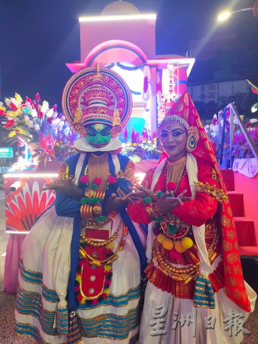 2/3 6pm后才上网/∕我们∕十族并肩同行 认识是通往和谐的第一步