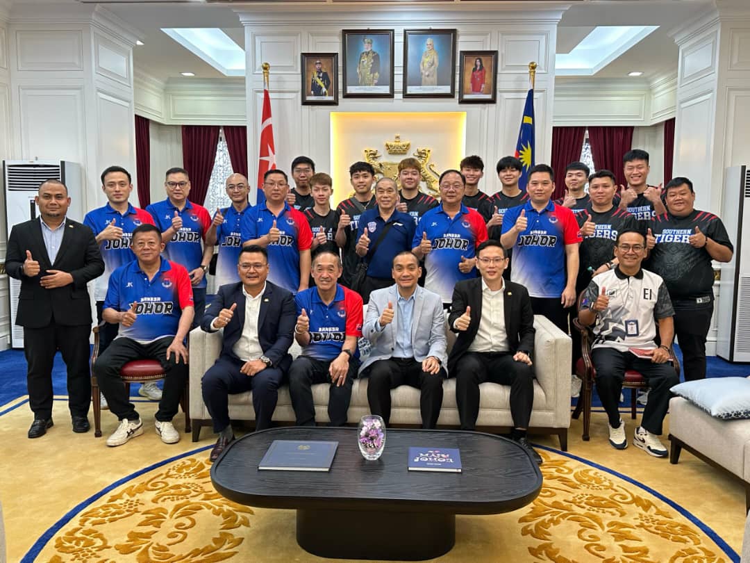 30岁少帅接掌国家女篮 陈玉霞任重道远