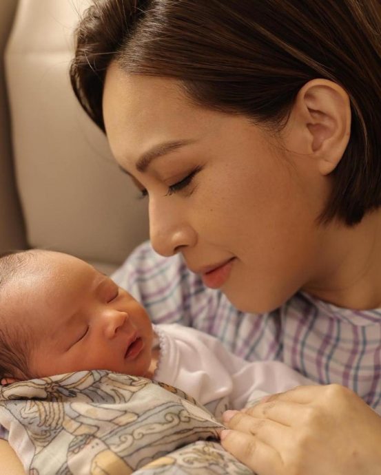 43岁朱慧敏幼子出世 三年抱两凑成“好”字