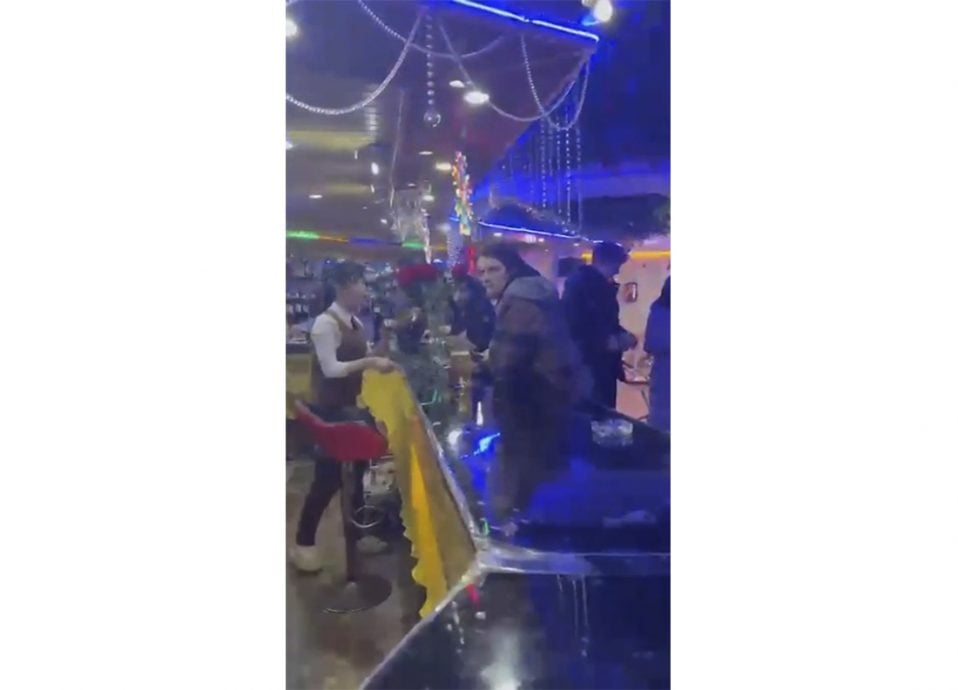 5年来首次 朝鲜开放让一批西方游客入境旅游