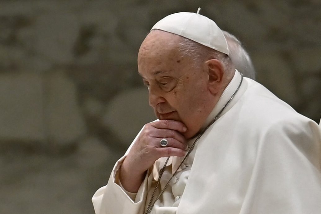  88岁教宗呼吸道感染出现“复杂临床状况”　须延长住院