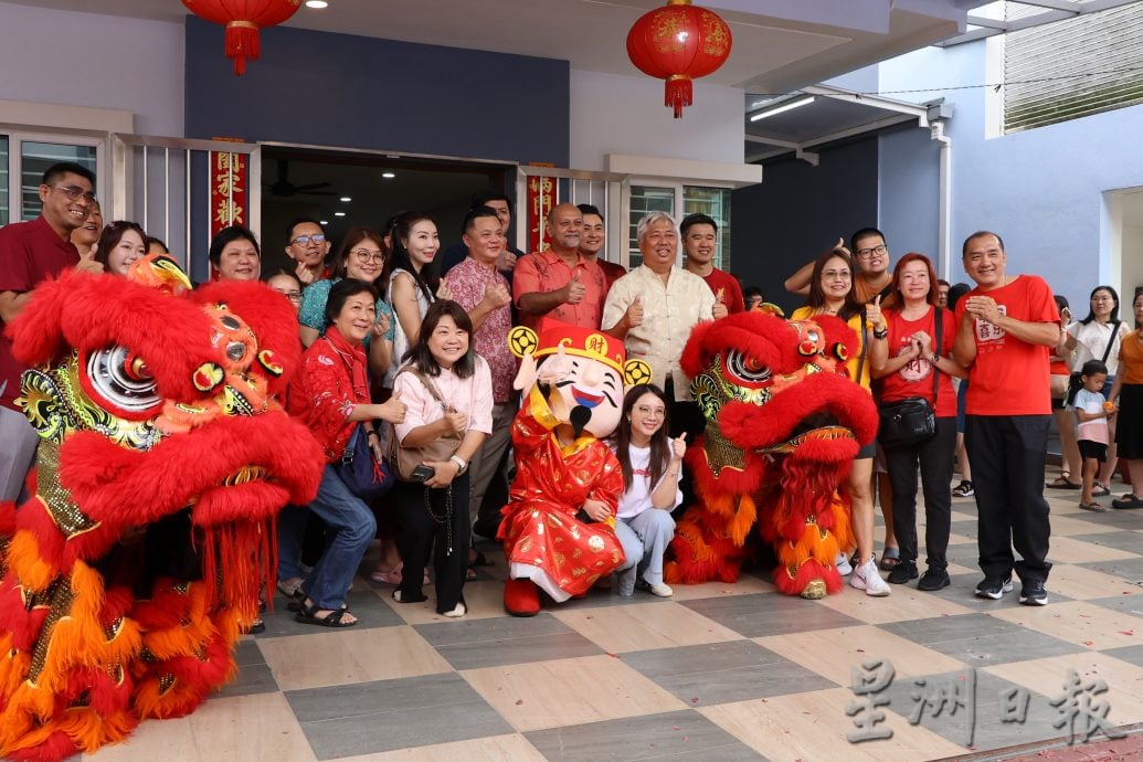我们∕文三∕舞龙狮团凝聚团结力量 友族拜师学艺破迷思 