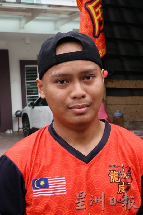 我们∕文三∕舞龙狮团凝聚团结力量 友族拜师学艺破迷思 