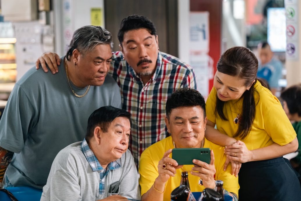 不满《AI》被恶评粗制滥造 梁志强开直播怒怼“有什么意义”