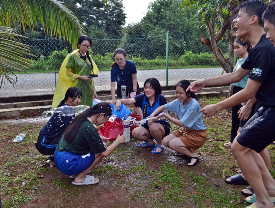 东:年轻人版:星洲日报《学海》第37届东海岸学记培训营《突破》