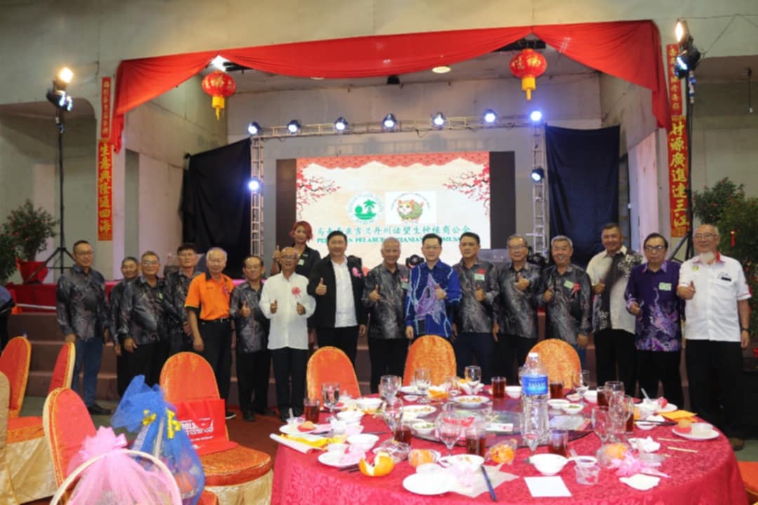 东:话望生种植商公会会长林锦说,丹州及联邦政府应该重视缠绕丹州油棕种植业多年的三大问题。