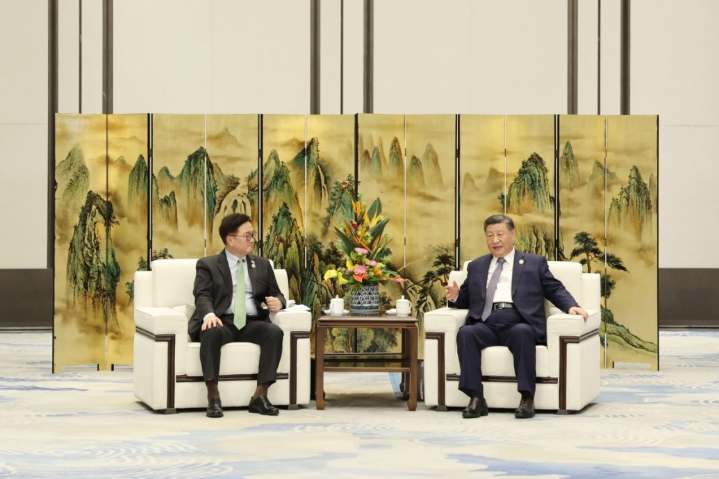 习近平会见韩国会议长:中韩应巩固发展战略合作伙伴关系