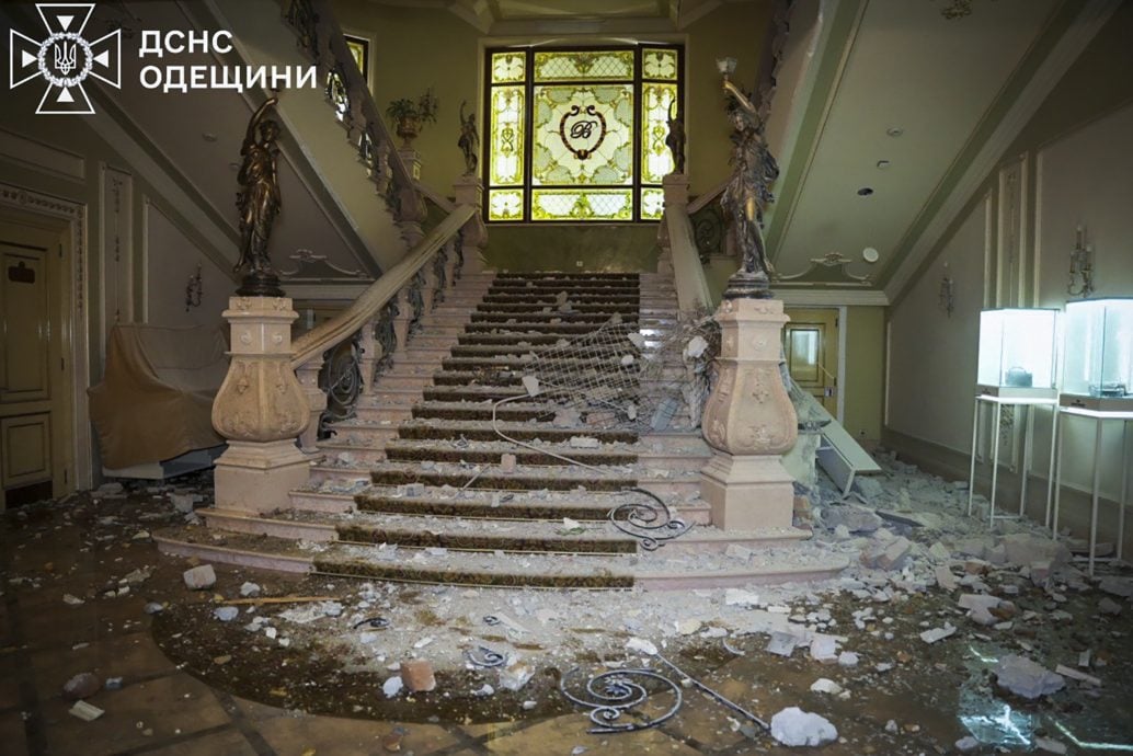 俄罗斯空袭乌克兰多州 重创敖德萨世界文化遗产