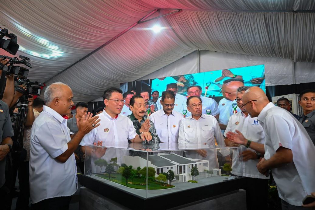 安华抨击曾当权领袖不解决问题,如今反倒不断批评和煽动人民