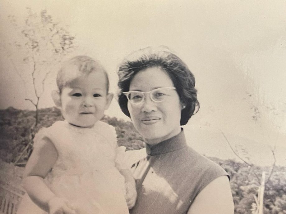 刘若英心碎祖母辞世 哀恸“在我手心慢慢失去温度”