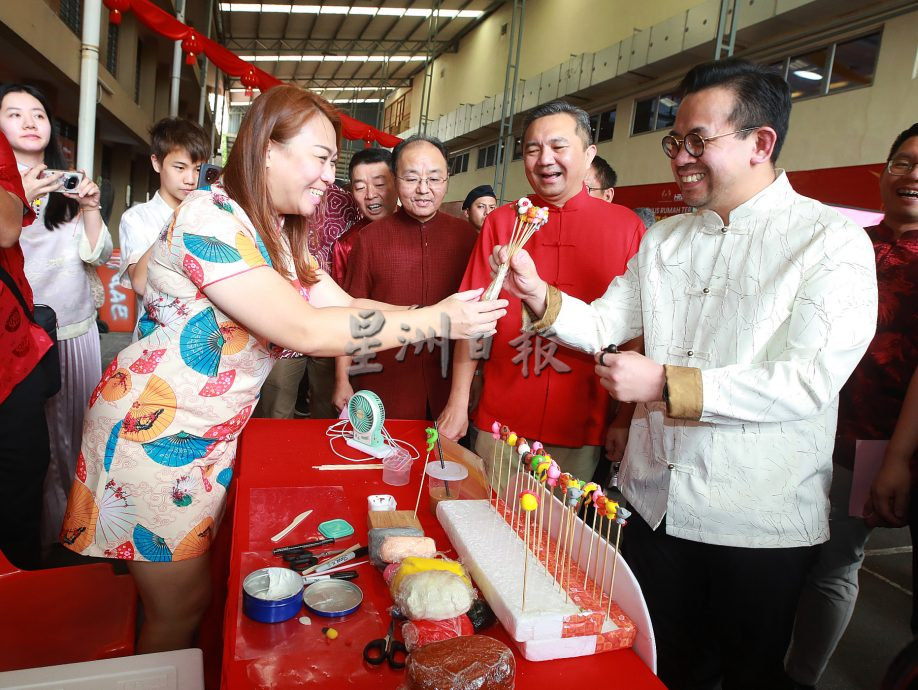 人力资部长:人头税创新高