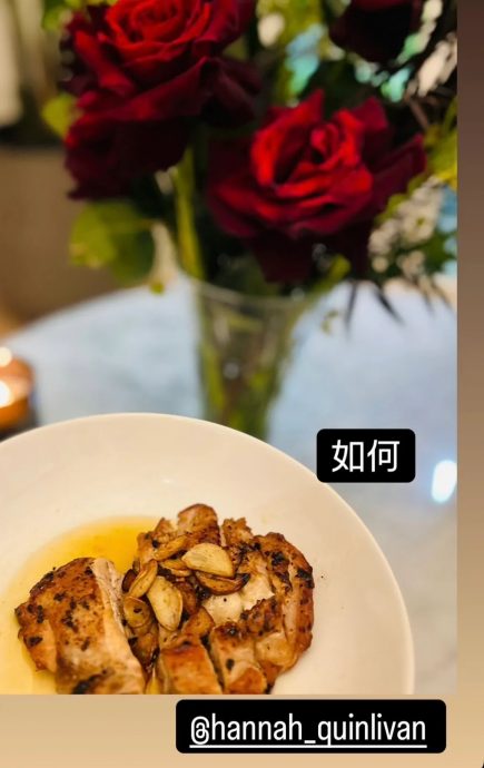 周杰伦情人节“实力宠妻” 亲下厨送玫瑰花