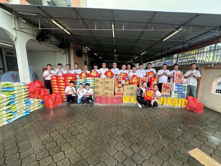 善心组织献爱关怀社区 ∕全国探访37受惠单位