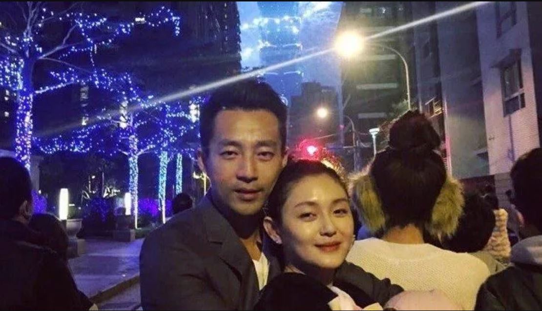 大S猝逝|汪小菲路中下跪 被曝买网军营造深情