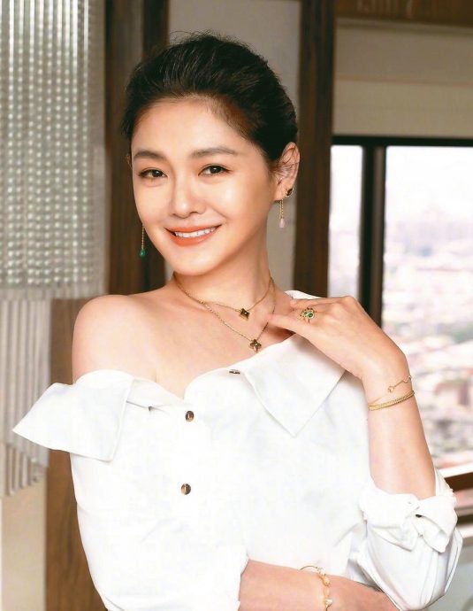 大S猝逝|遗体日本火化 汪小菲从泰飞日出席告别式