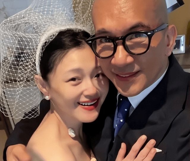 大S骨灰仍摆在家中 惹邻居不满投诉