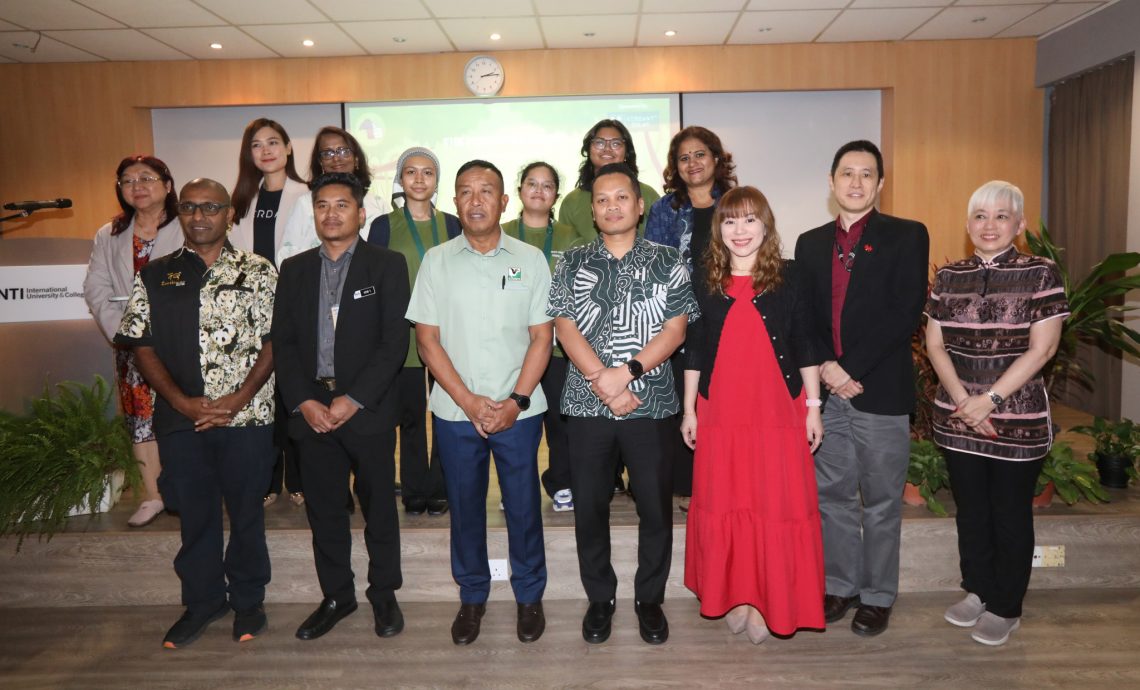 天然资源及环境永续部长聂纳兹米出席梳邦英迪国际学院“Snouts & Stripes: 马来貘保护计划”启动仪式