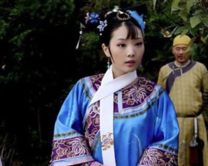 崔漫莉无照酒驾遭捕 《甄嬛传》重播戏份全被删	