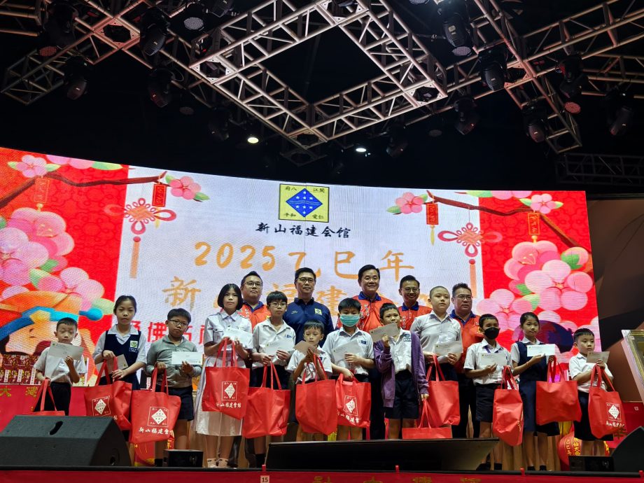 *已签发* 柔:版头之一:新山福建会馆福苗计划迈第二年 受惠学生增至17人